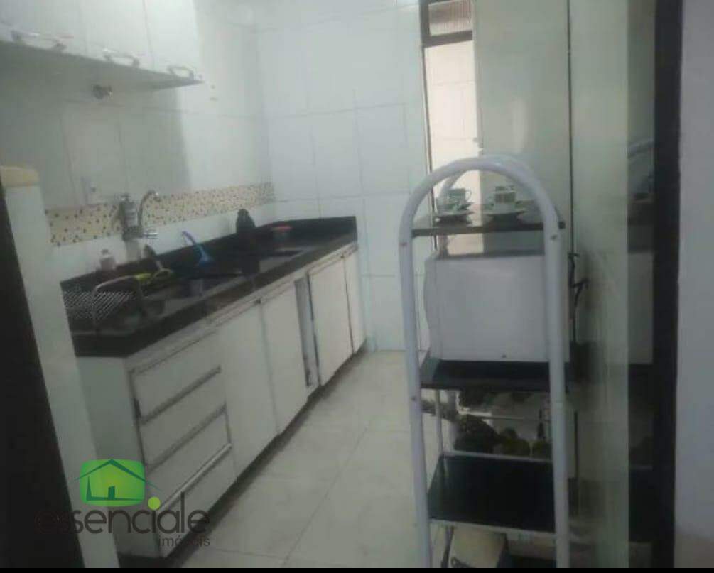 Apartamento à venda com 3 quartos, 110m² - Foto 9