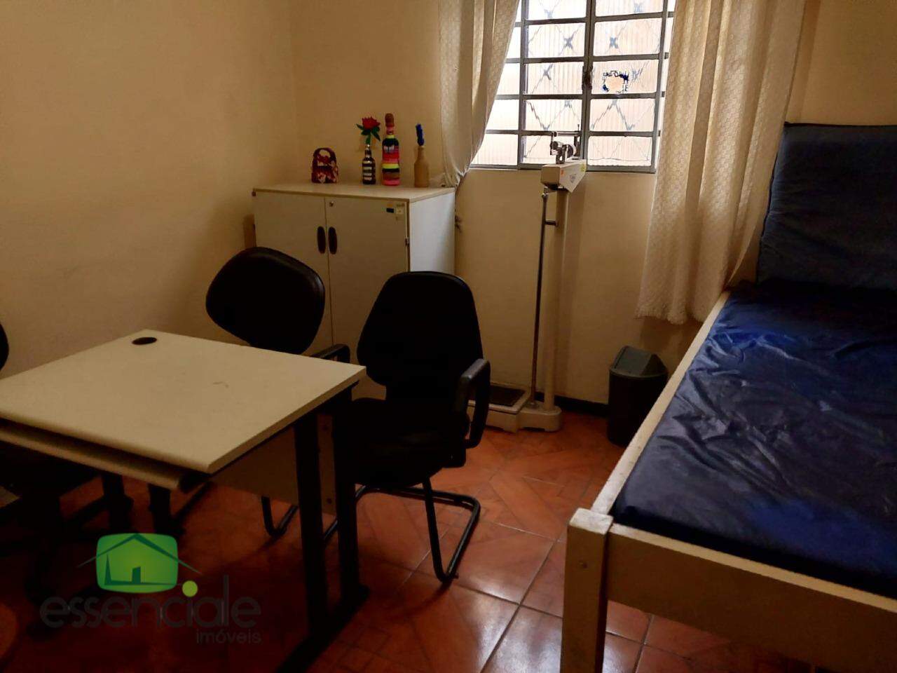 Casa à venda com 3 quartos, 150m² - Foto 6