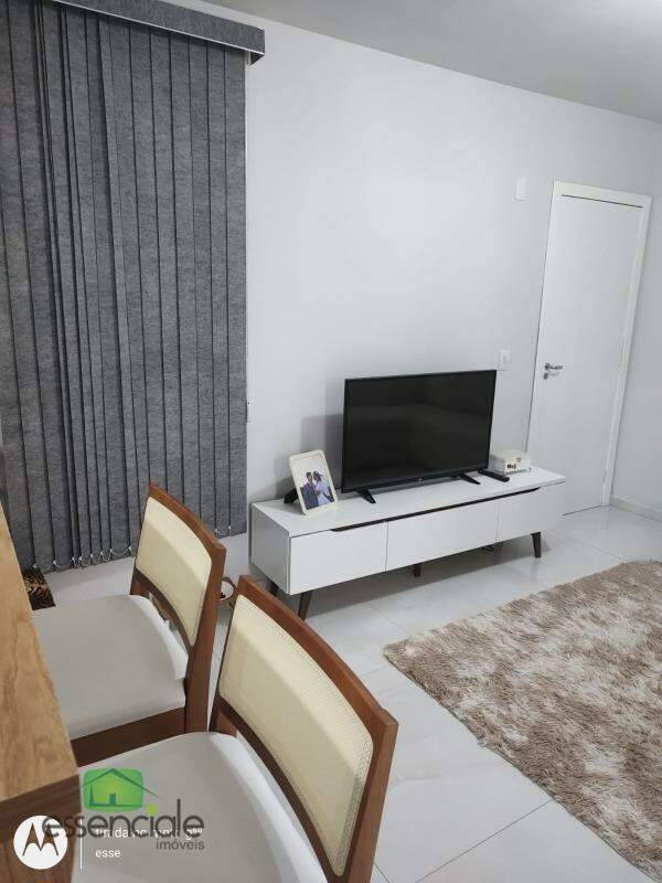 Apartamento à venda com 2 quartos, 68m² - Foto 2