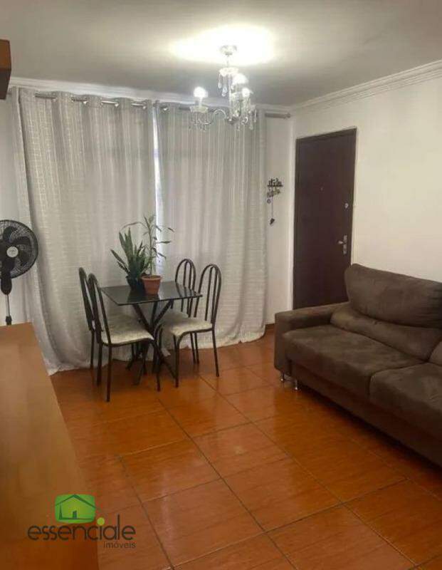 Apartamento à venda com 3 quartos, 68m² - Foto 2