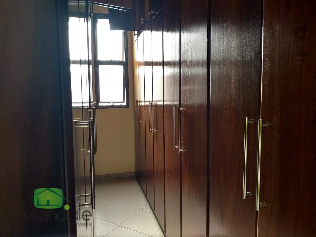 Casa à venda com 3 quartos, 156m² - Foto 25