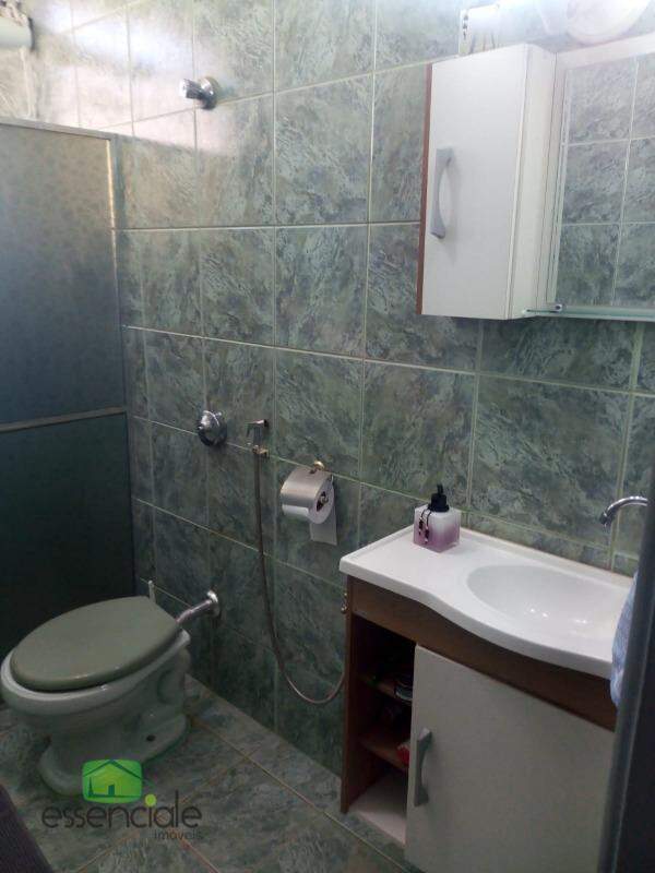 Casa à venda com 5 quartos, 270m² - Foto 20