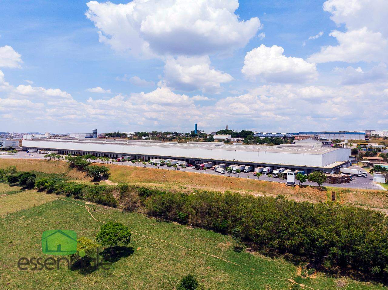 Depósito-Galpão-Armazém para alugar, 3671m² - Foto 3