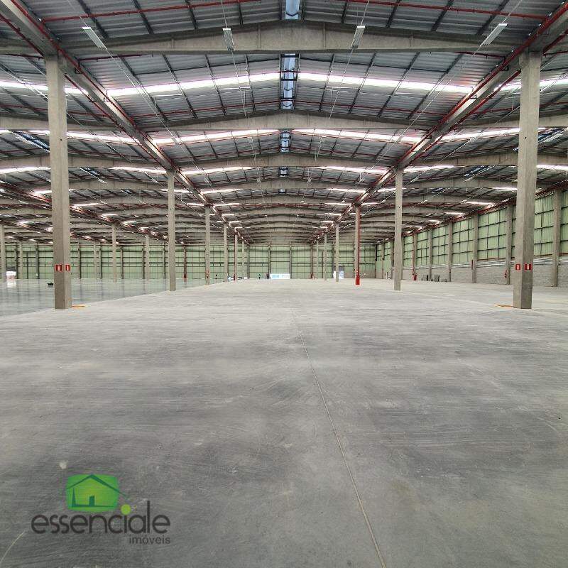 Depósito-Galpão-Armazém para alugar, 2370m² - Foto 2