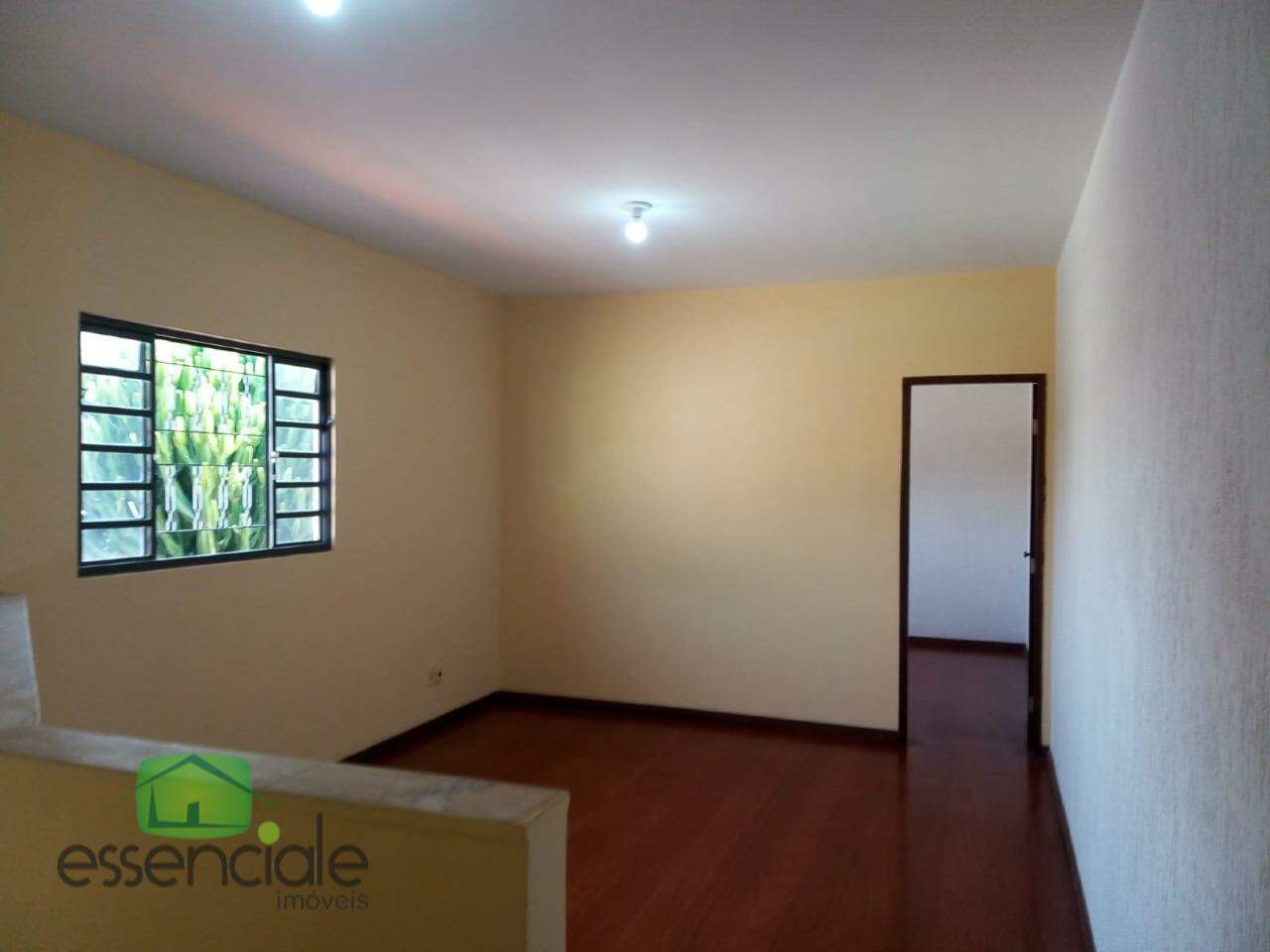 Casa para alugar com 2 quartos, 100m² - Foto 8