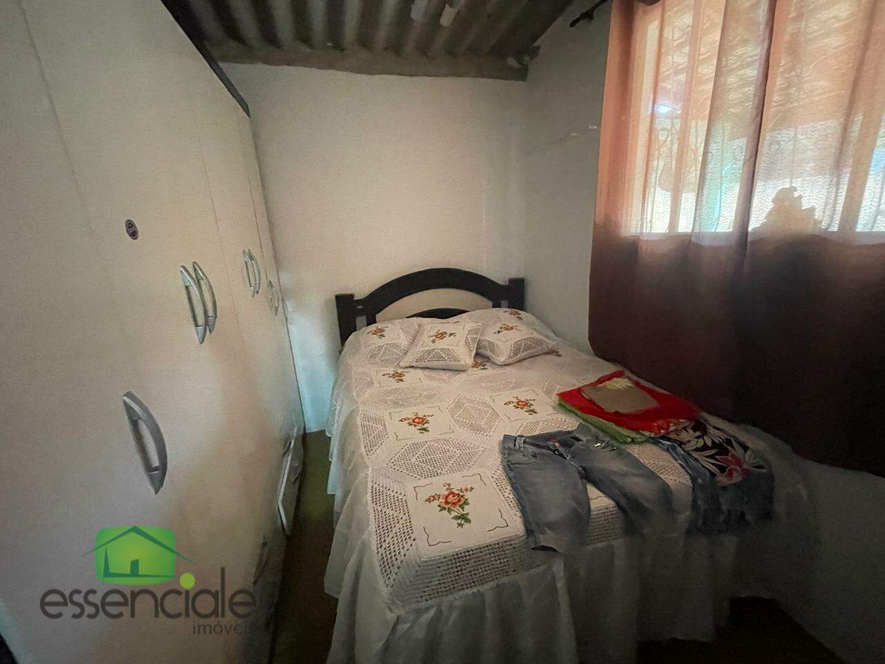 Casa à venda com 2 quartos, 100m² - Foto 10