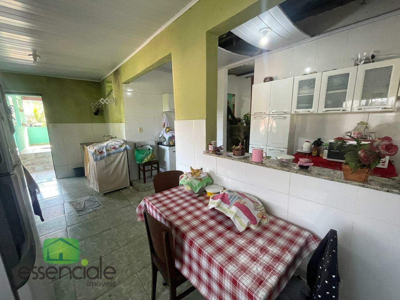 Casa à venda com 2 quartos, 100m² - Foto 14