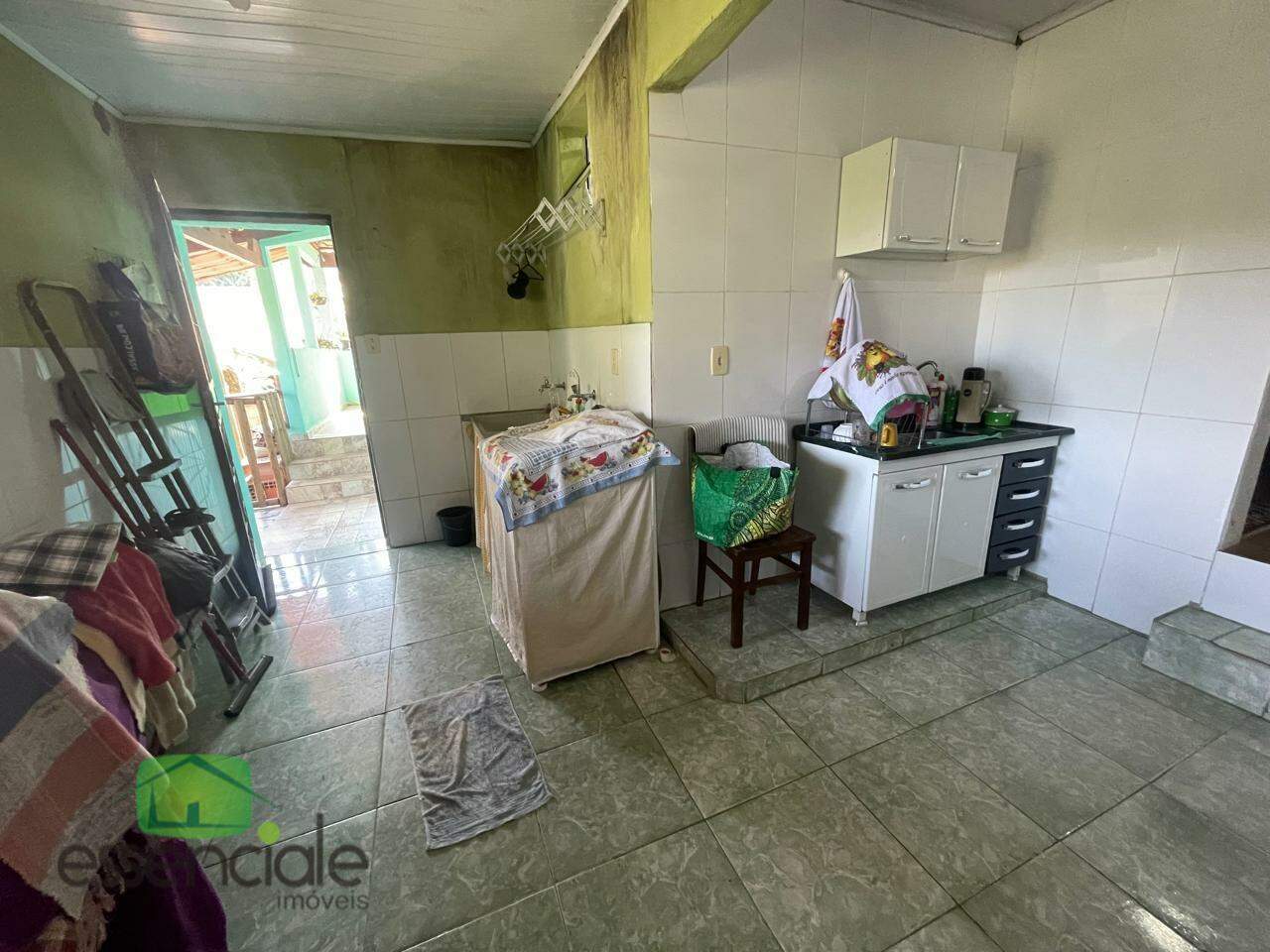 Casa à venda com 2 quartos, 100m² - Foto 12