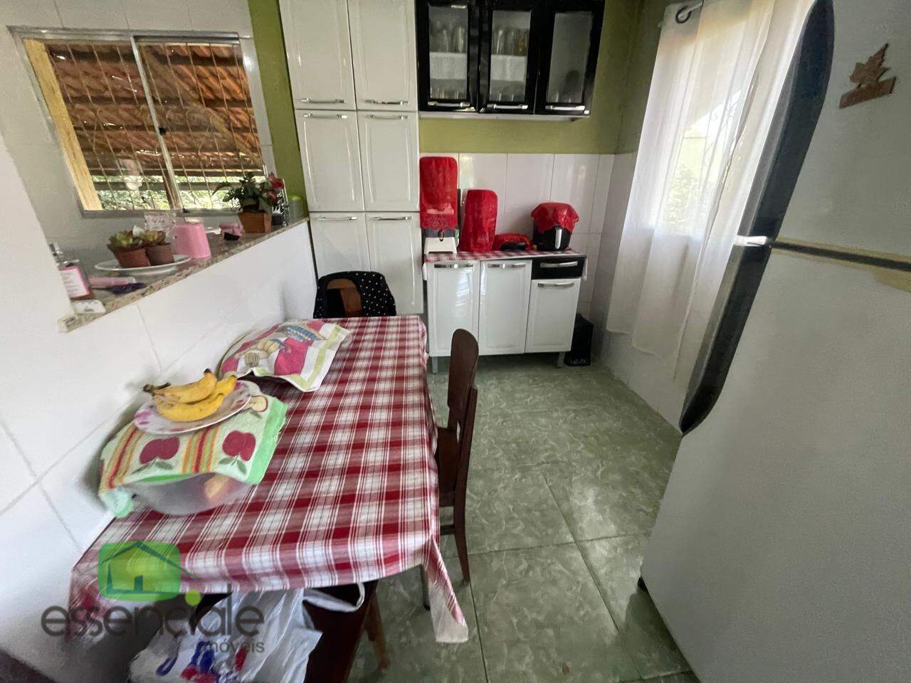 Casa à venda com 2 quartos, 100m² - Foto 13