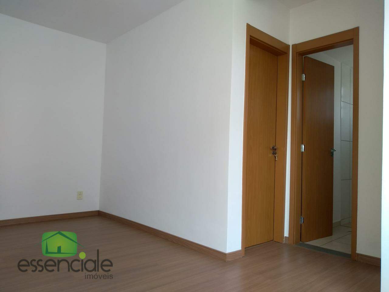 Apartamento à venda com 2 quartos, 45m² - Foto 4