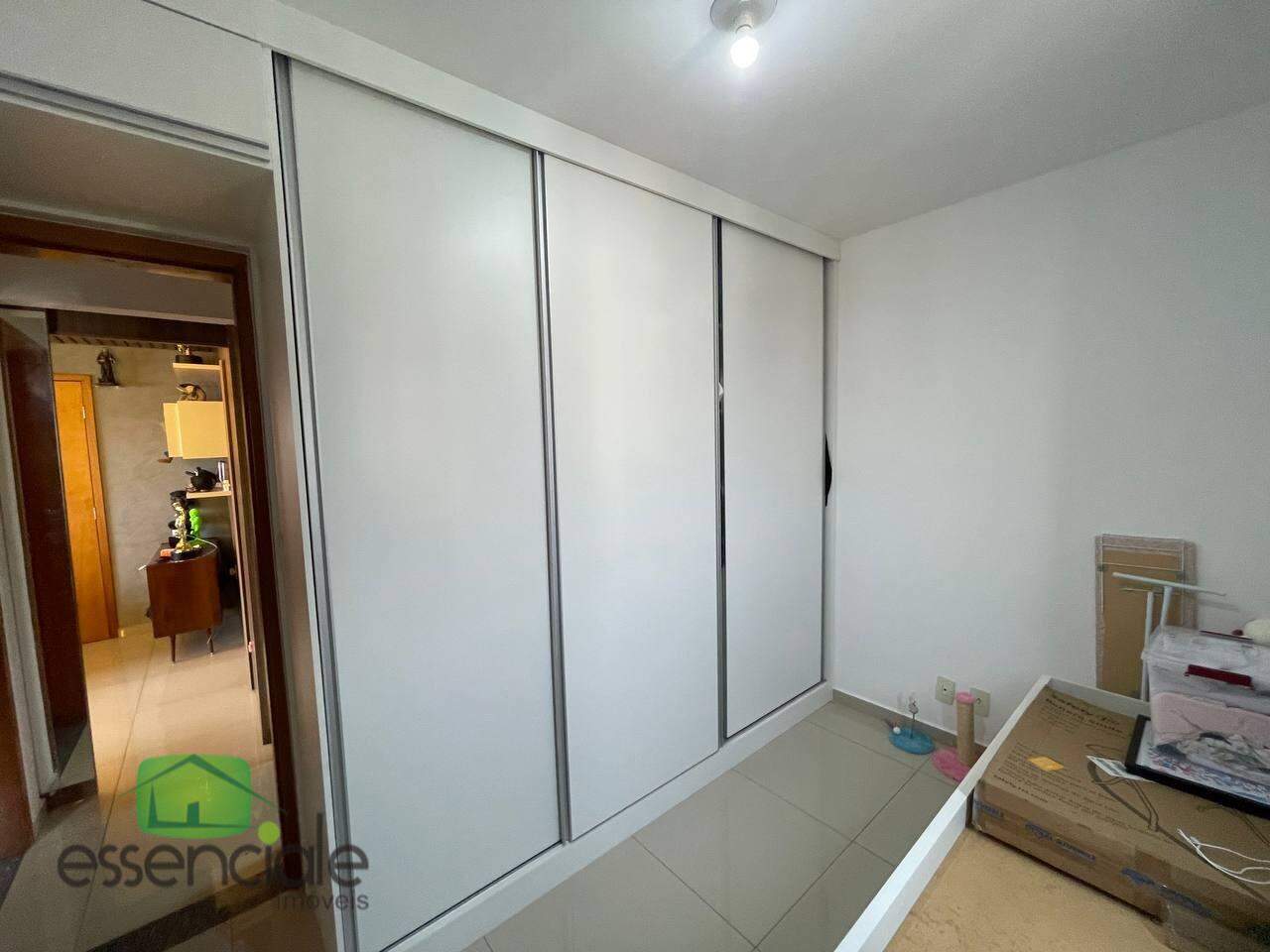 Apartamento à venda com 2 quartos, 45m² - Foto 18