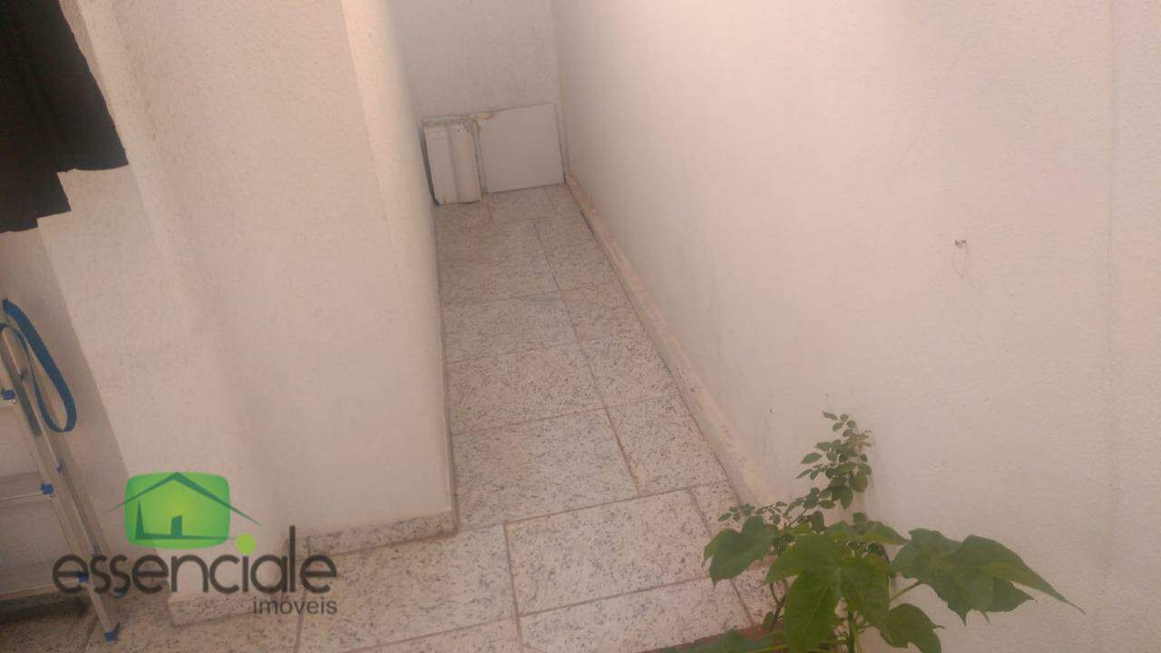 Casa à venda com 3 quartos, 80m² - Foto 15