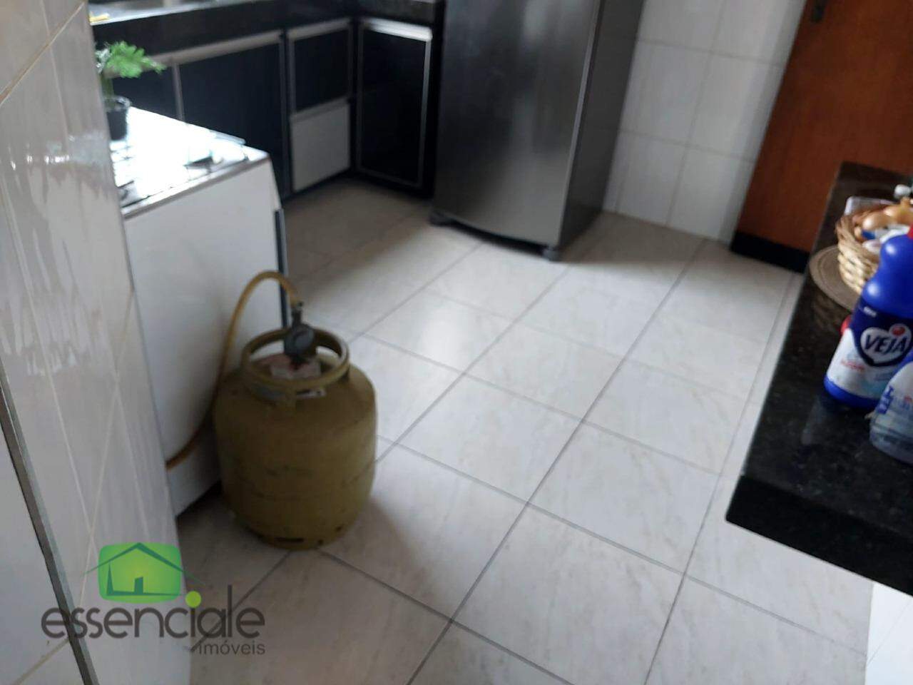 Apartamento à venda com 3 quartos, 93m² - Foto 9