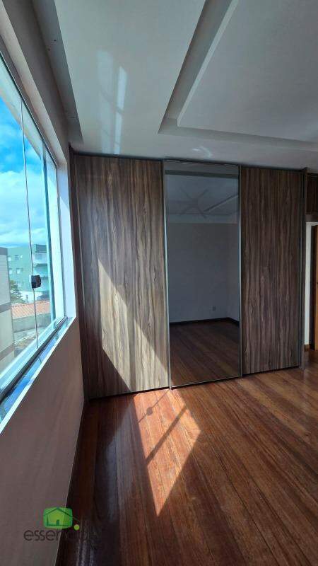 Apartamento à venda com 3 quartos, 115m² - Foto 23