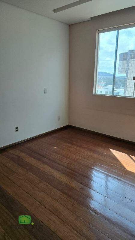 Apartamento à venda com 3 quartos, 115m² - Foto 14