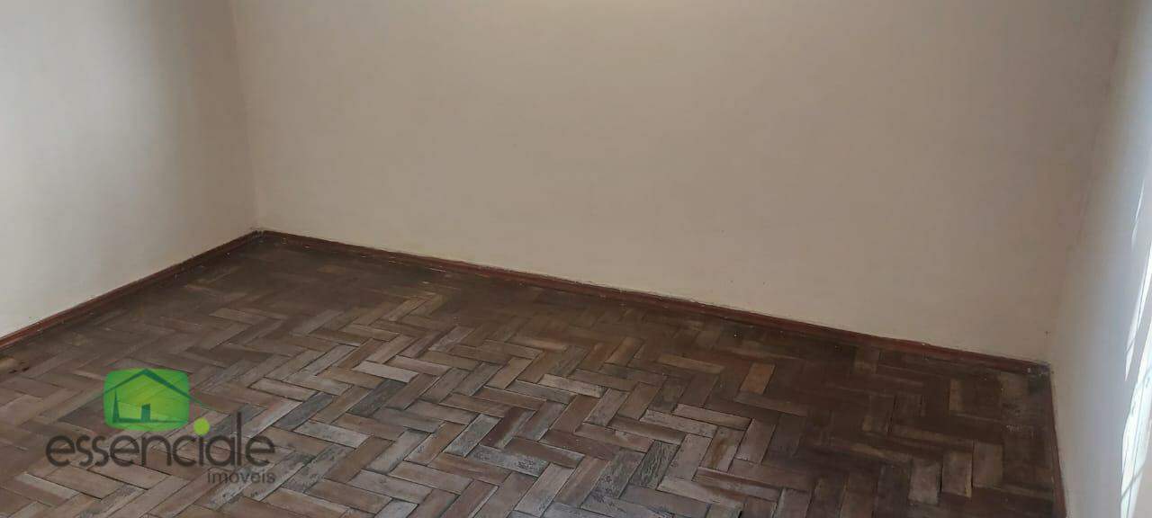 Apartamento à venda com 3 quartos, 50m² - Foto 3