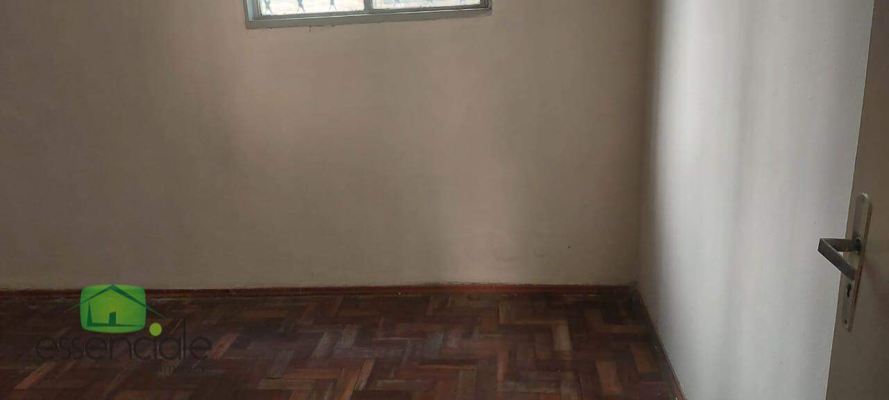 Apartamento à venda com 3 quartos, 50m² - Foto 4