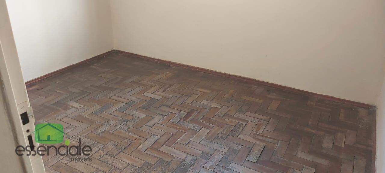 Apartamento à venda com 3 quartos, 50m² - Foto 6