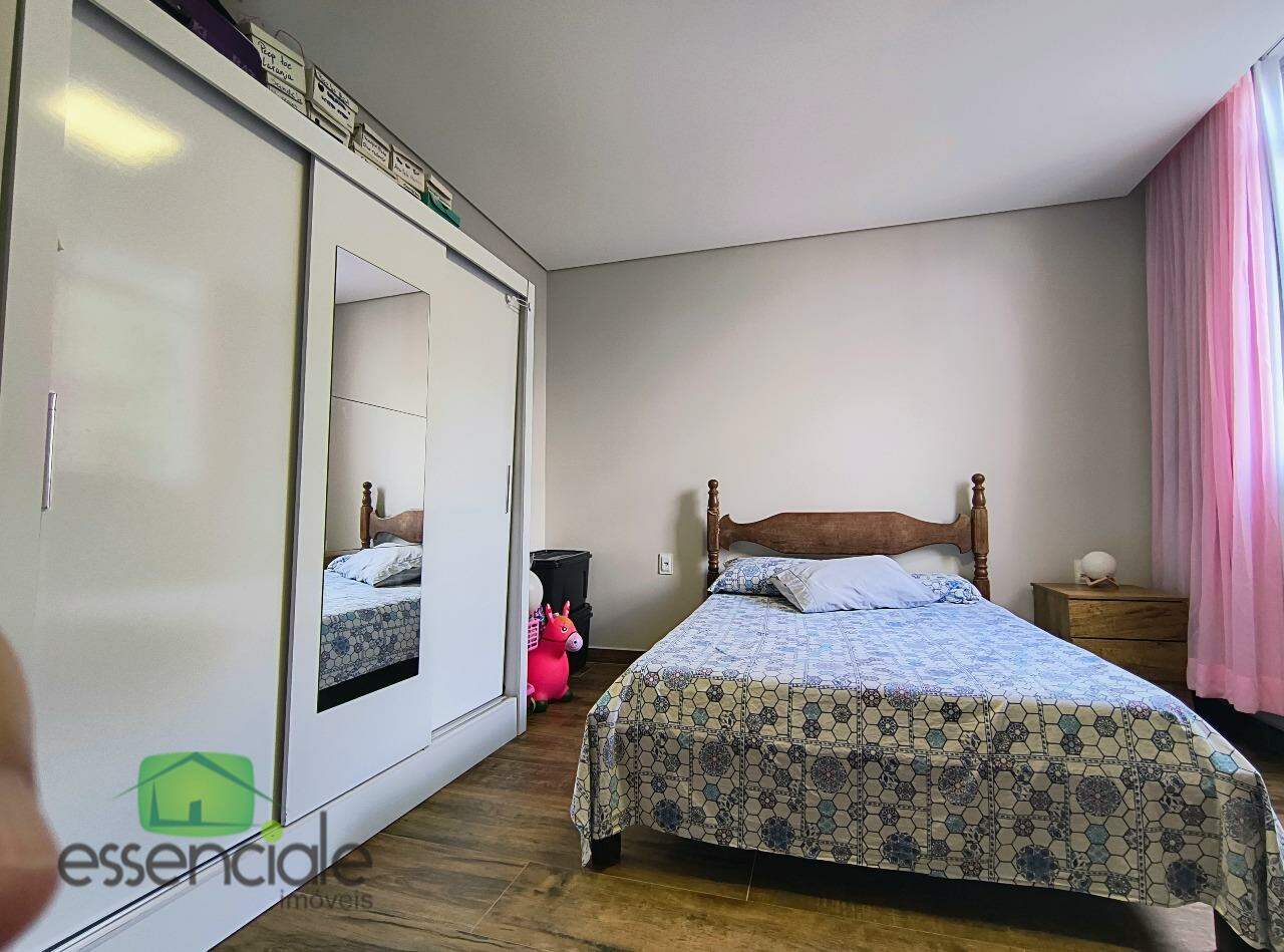 Apartamento à venda com 3 quartos, 120m² - Foto 17