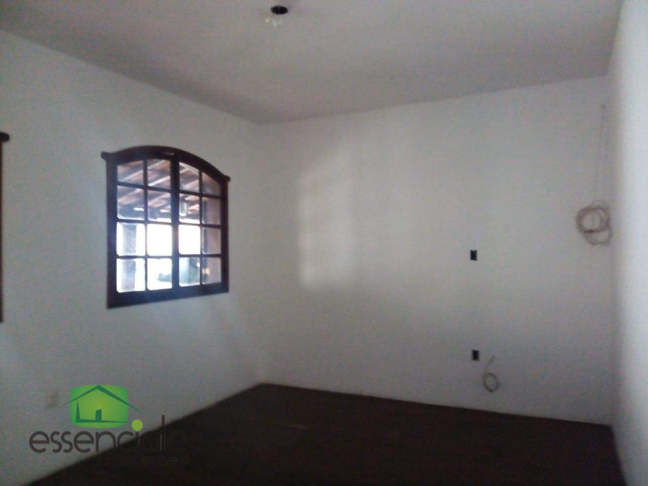 Casa para alugar com 3 quartos, 392m² - Foto 12