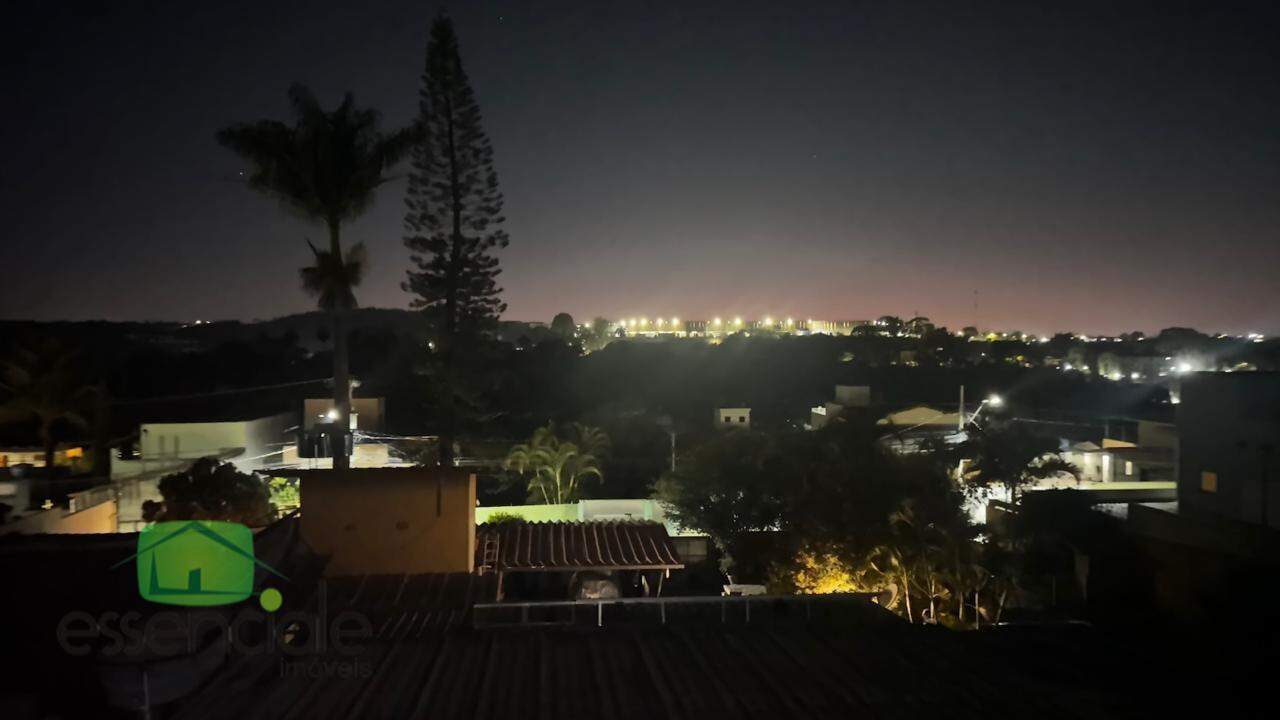 Casa à venda com 5 quartos, 350m² - Foto 12