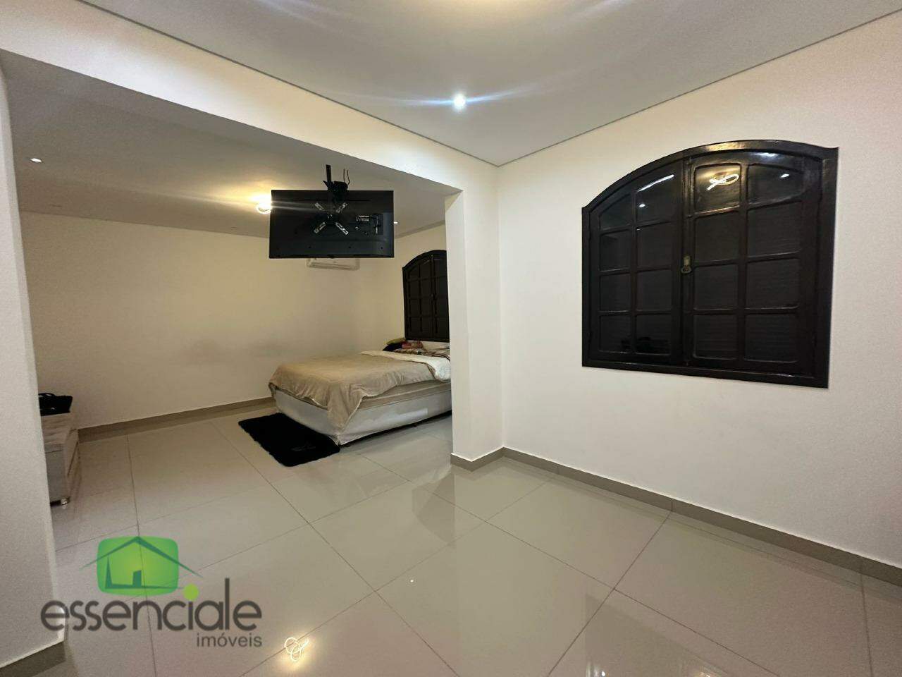 Casa à venda com 5 quartos, 350m² - Foto 10