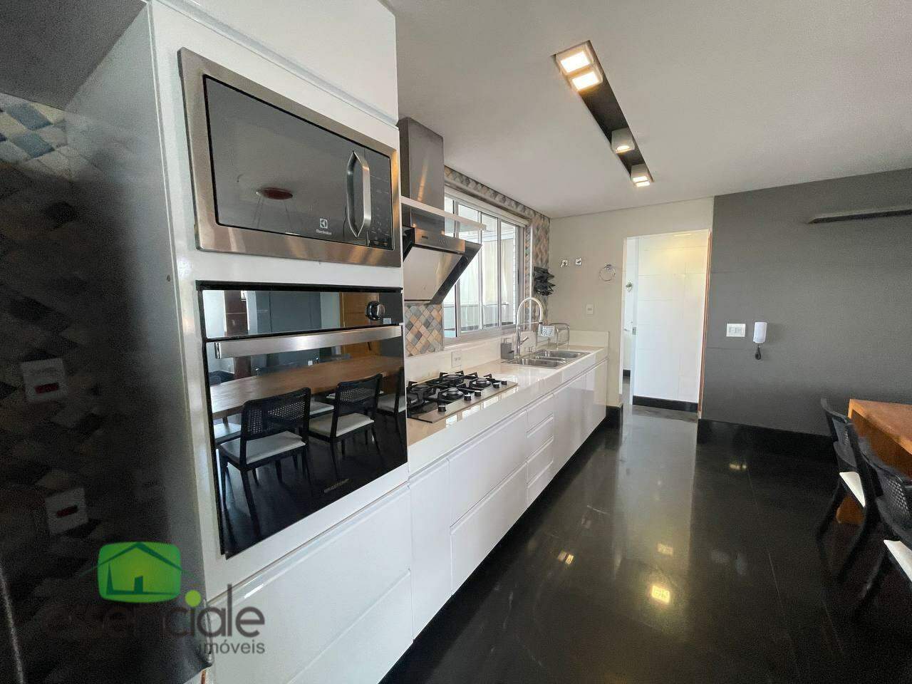 Cobertura à venda com 5 quartos, 400m² - Foto 12