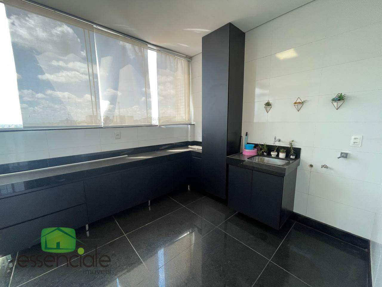 Cobertura à venda com 5 quartos, 400m² - Foto 17