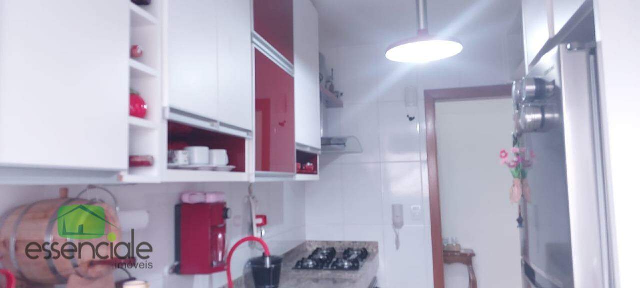 Apartamento à venda com 2 quartos, 69m² - Foto 20