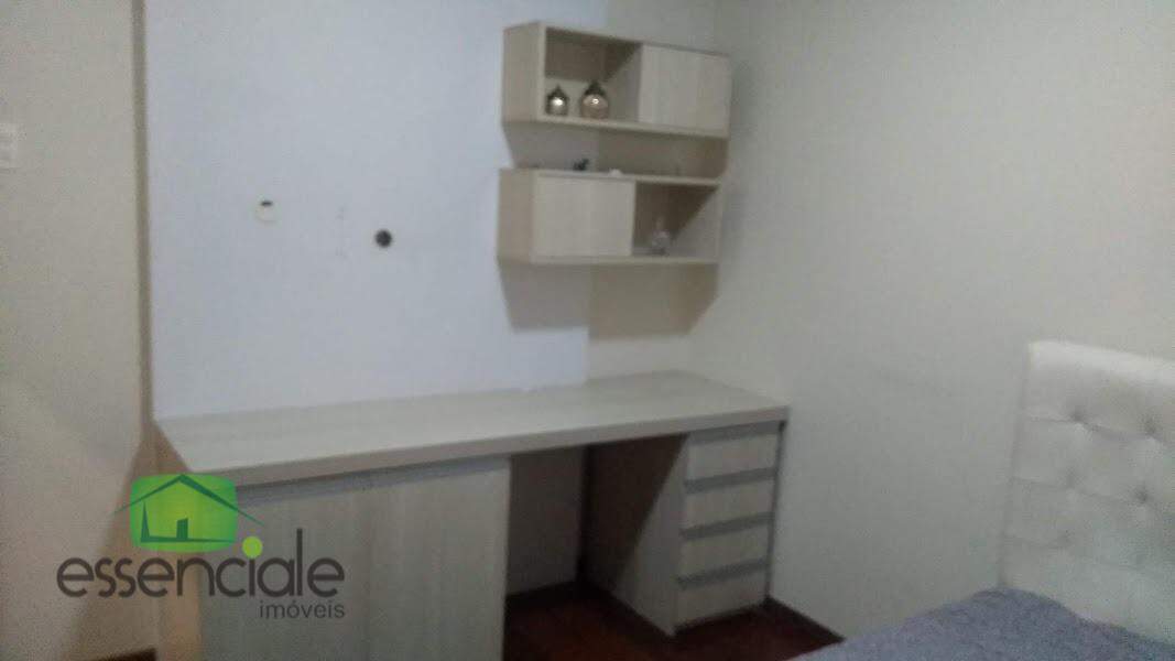 Casa para alugar com 6 quartos, 450m² - Foto 14