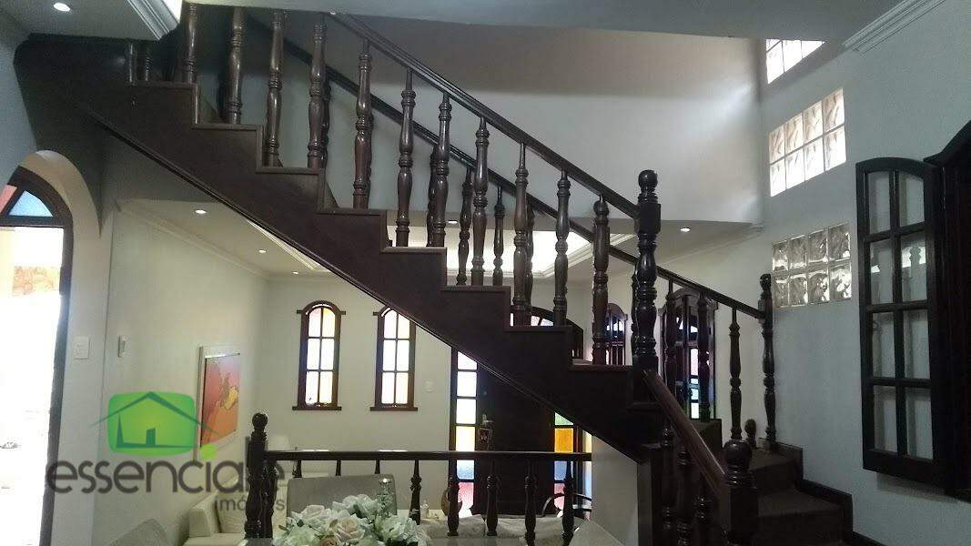 Casa para alugar com 6 quartos, 450m² - Foto 5