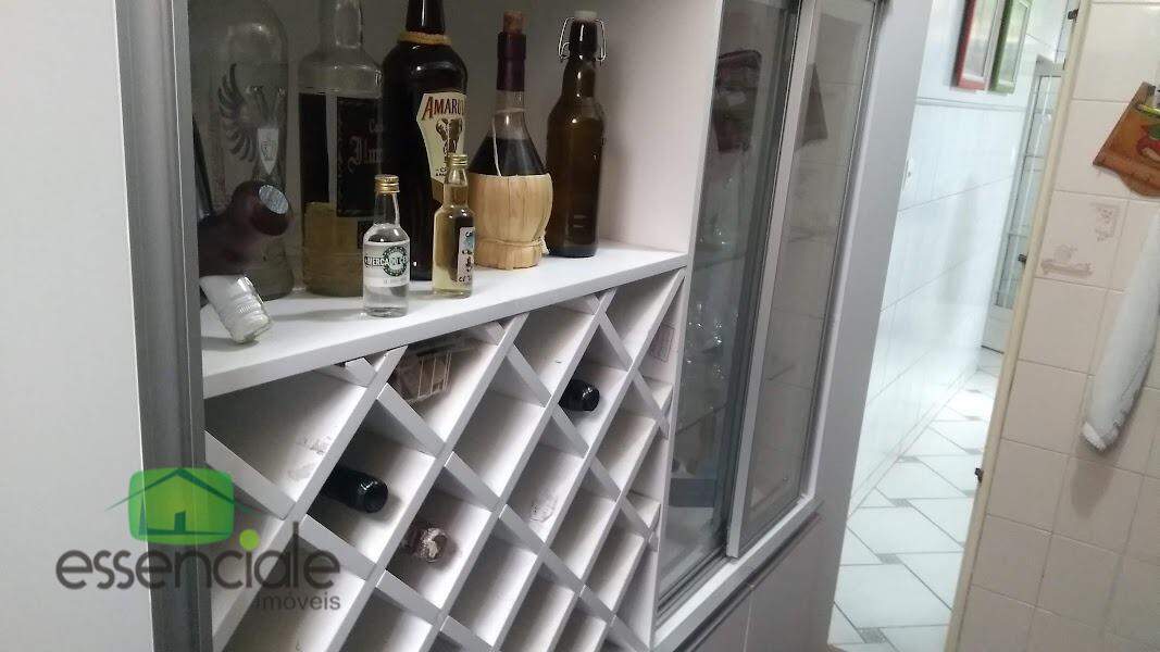 Casa para alugar com 6 quartos, 450m² - Foto 22