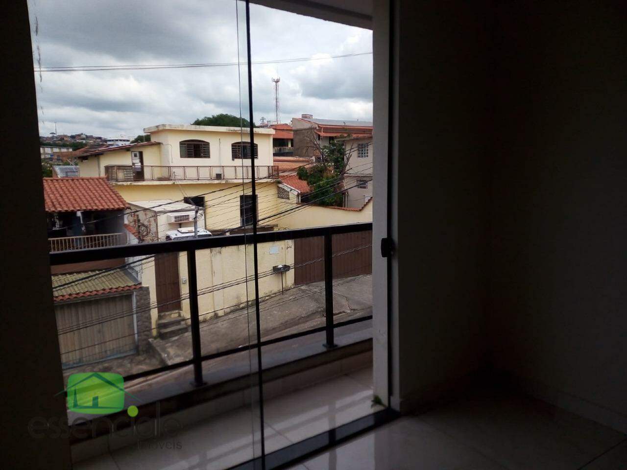 Casa para alugar com 3 quartos, 210m² - Foto 6
