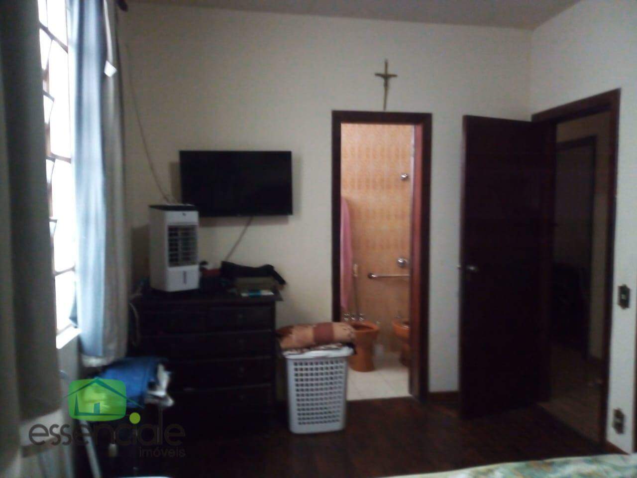 Casa para alugar com 3 quartos, 200m² - Foto 8