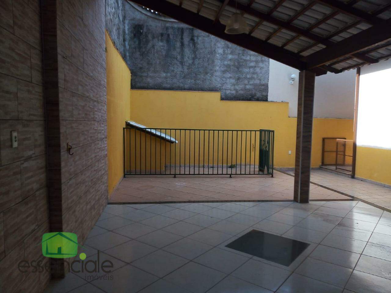 Casa para alugar com 4 quartos, 260m² - Foto 11