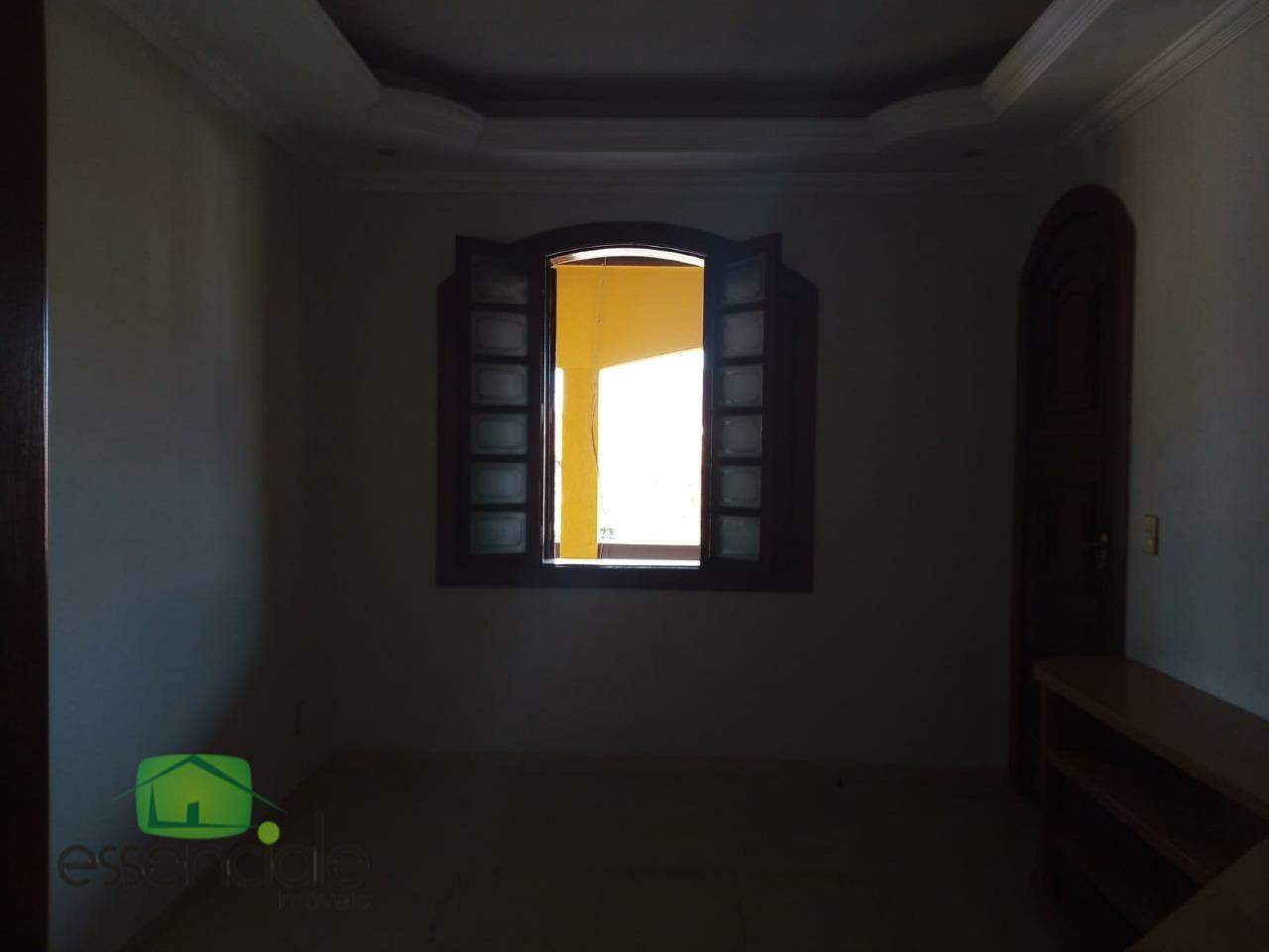 Casa para alugar com 4 quartos, 260m² - Foto 18