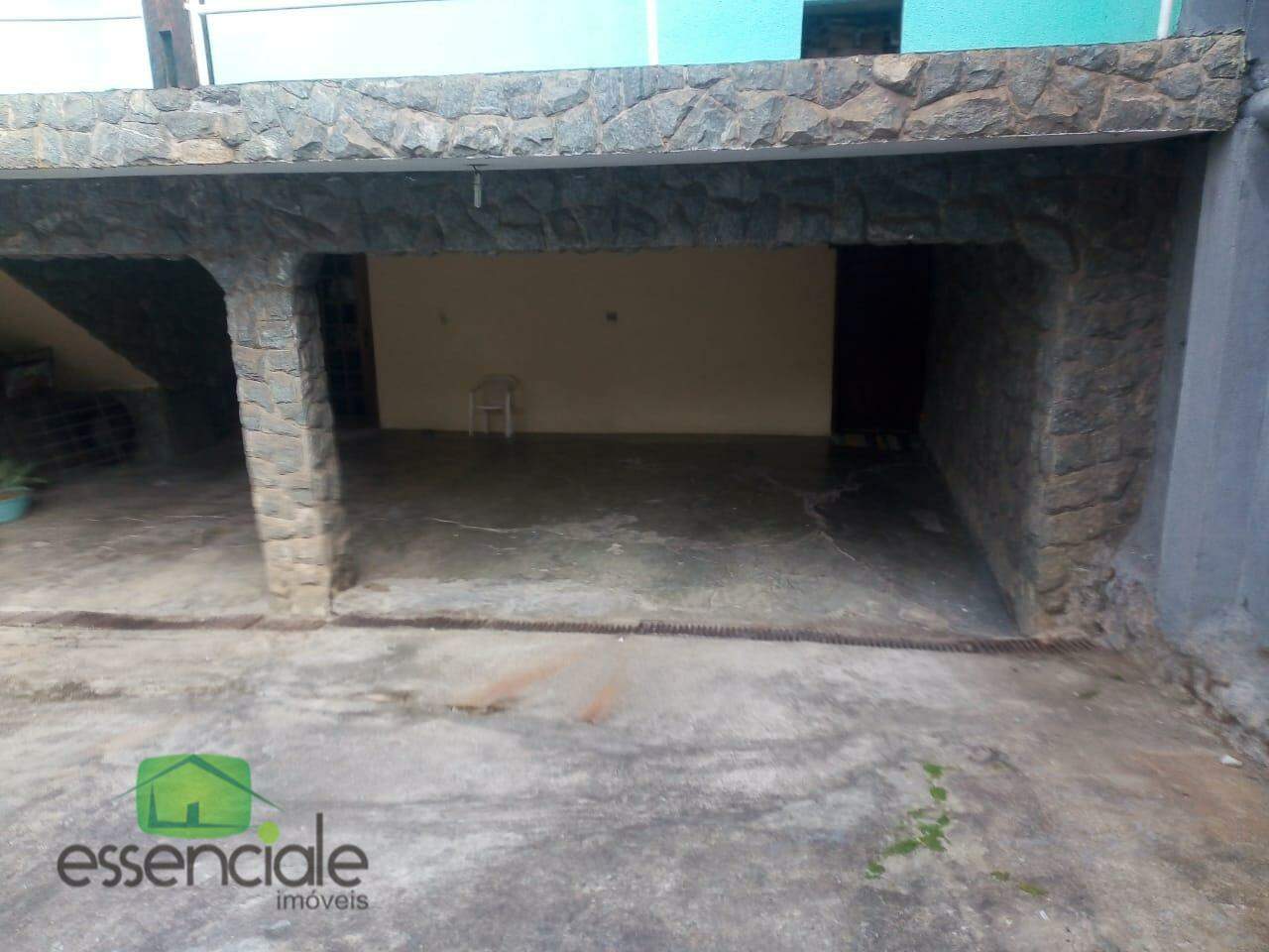 Casa para alugar com 4 quartos, 150m² - Foto 3