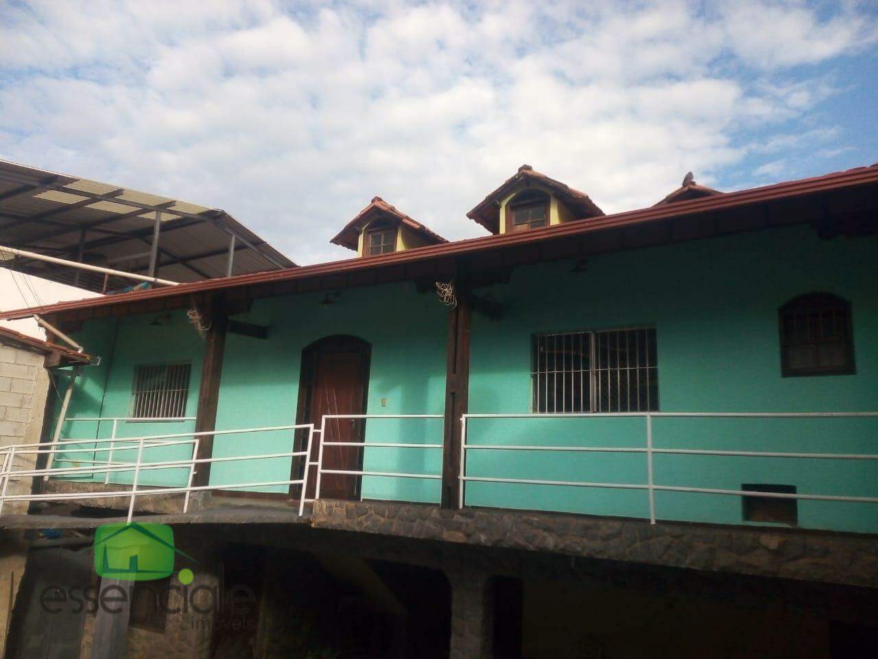 Casa para alugar com 4 quartos, 150m² - Foto 2