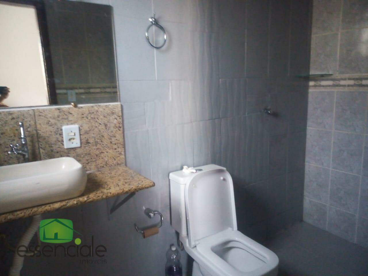 Casa para alugar com 4 quartos, 150m² - Foto 10