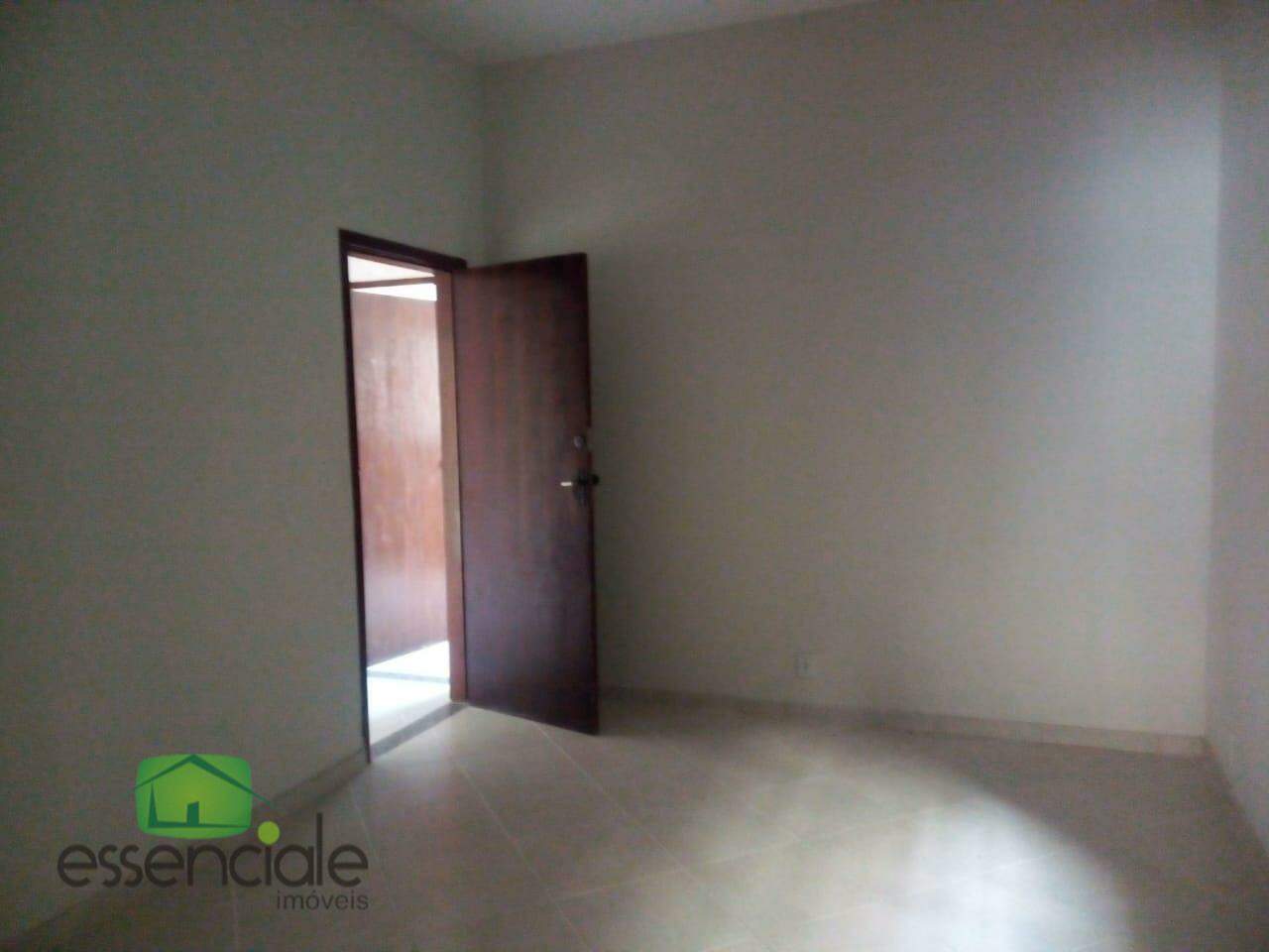Casa para alugar com 4 quartos, 150m² - Foto 13