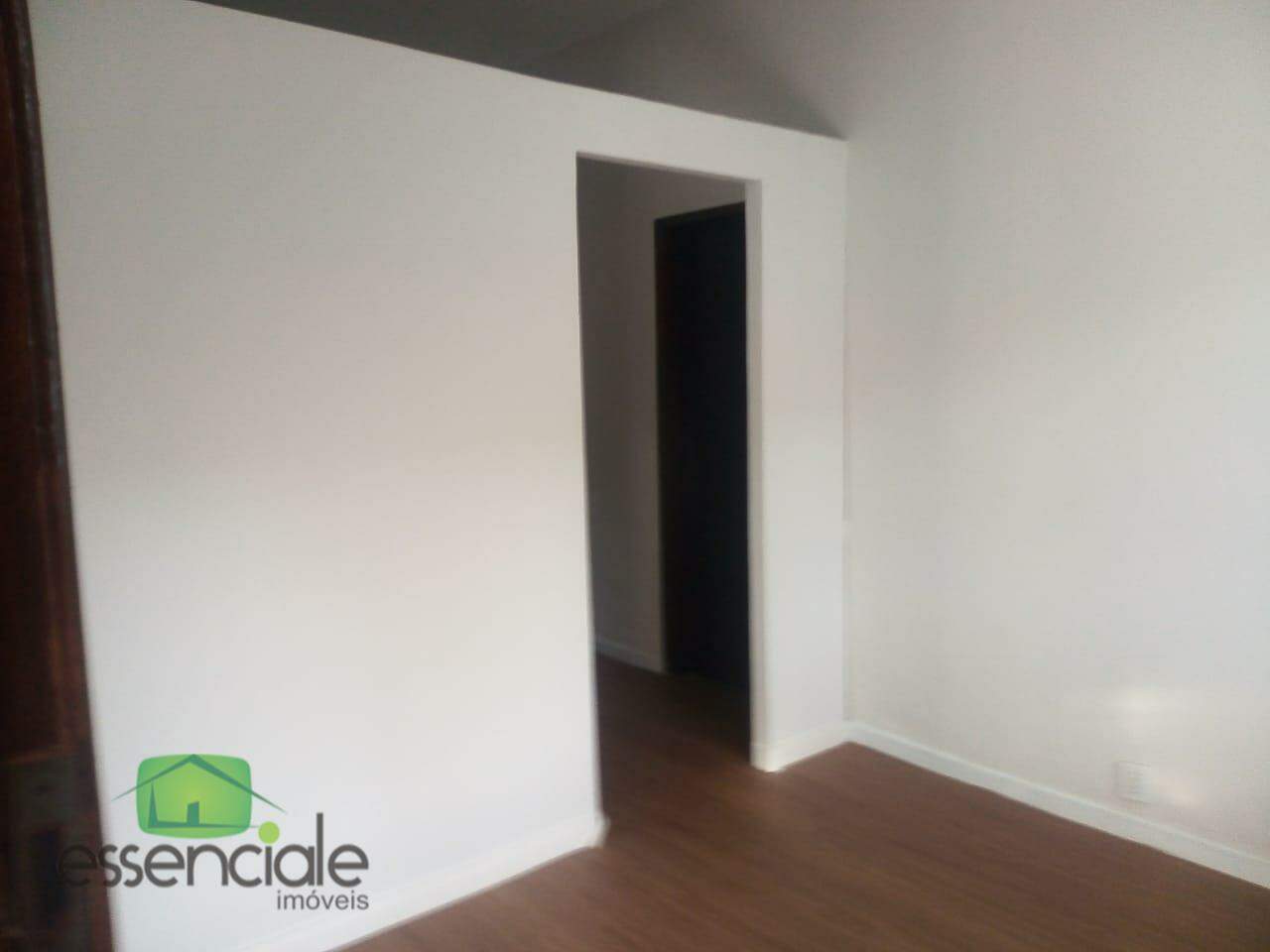 Casa para alugar com 4 quartos, 150m² - Foto 14