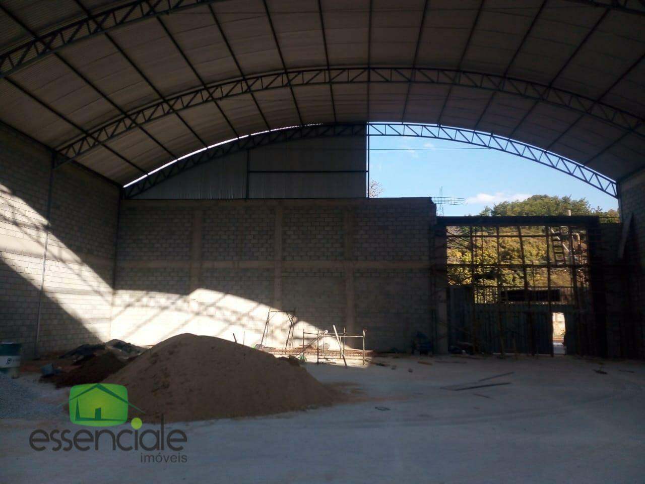 Depósito-Galpão-Armazém para alugar, 700m² - Foto 2