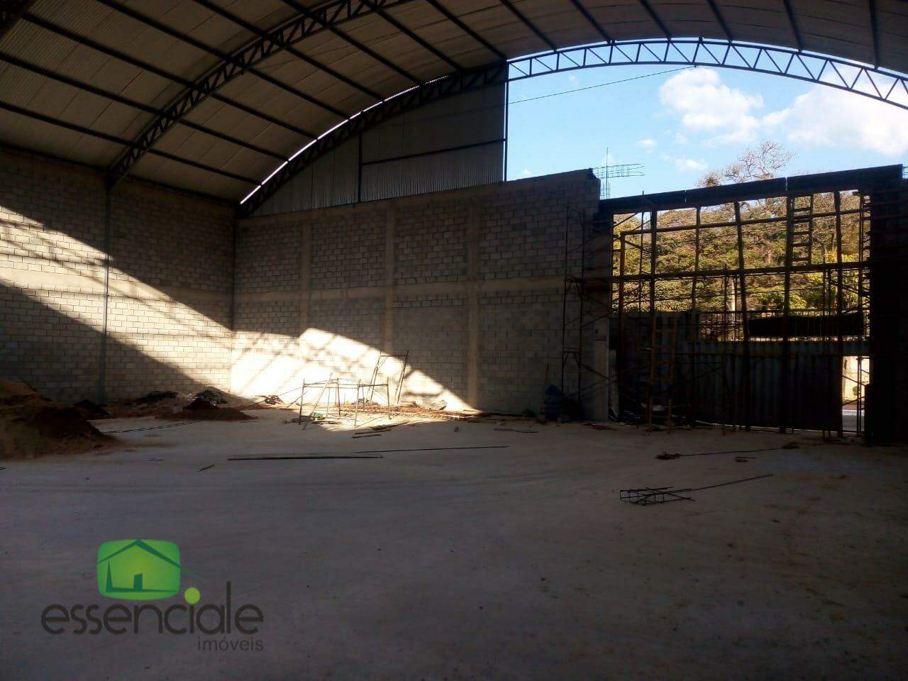 Depósito-Galpão-Armazém para alugar, 700m² - Foto 1