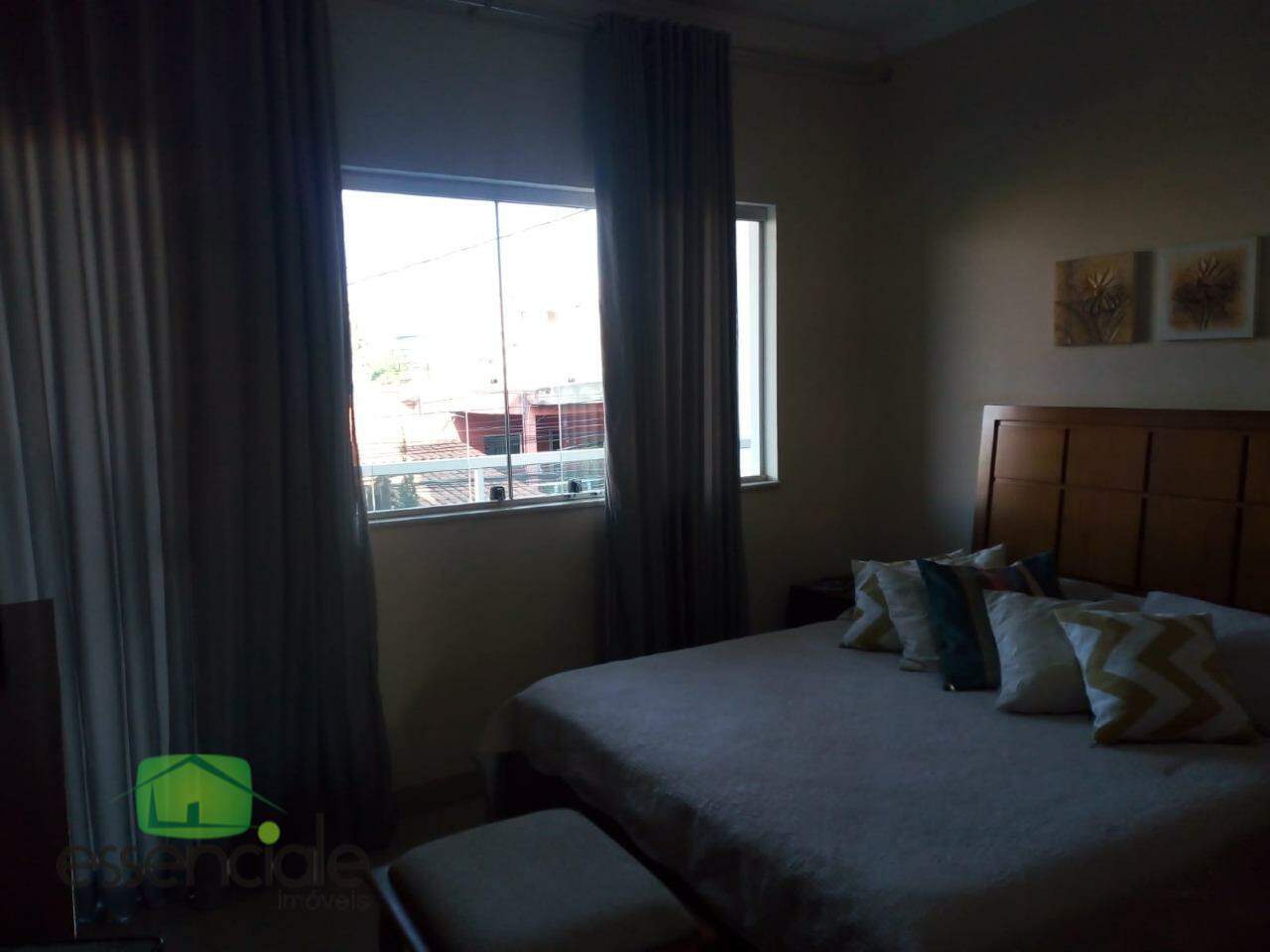 Casa para alugar com 3 quartos, 180m² - Foto 8