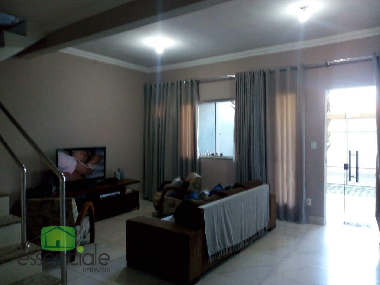 Casa para alugar com 3 quartos, 180m² - Foto 24