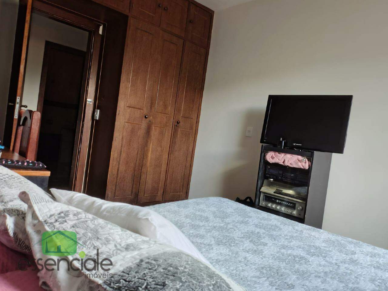 Sítio à venda com 3 quartos, 390m² - Foto 20