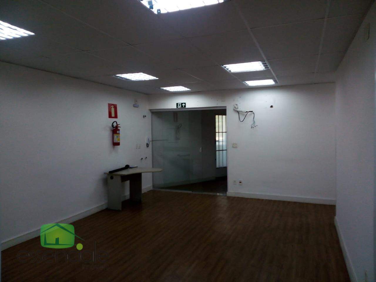 Loja-Salão para alugar, 200m² - Foto 1