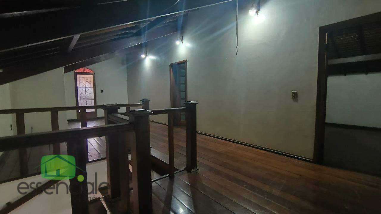 Casa para alugar com 4 quartos, 476m² - Foto 23