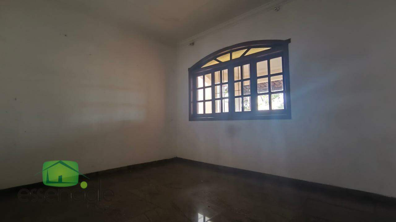 Casa para alugar com 4 quartos, 476m² - Foto 21