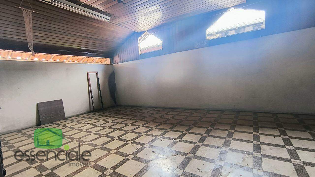 Casa para alugar com 4 quartos, 476m² - Foto 14